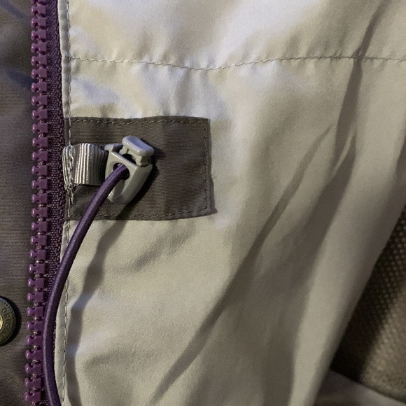 EUC Mountain Equipment Co-op winter coat - Picture 16 of 16